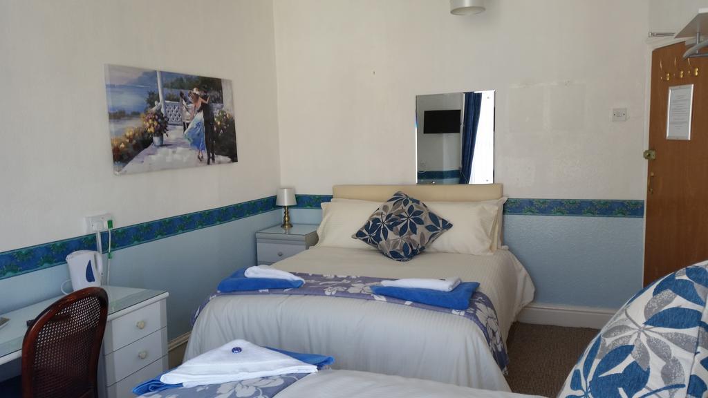 The Trevelyan Hotel Morecambe Room photo
