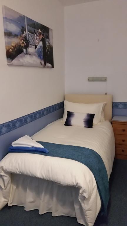 The Trevelyan Hotel Morecambe Room photo