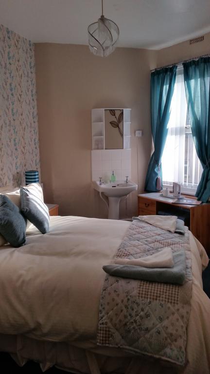 The Trevelyan Hotel Morecambe Room photo